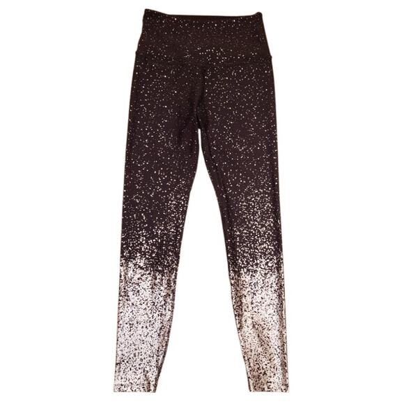 Beyond Yoga Alloy Ombre High-Waisted Midi Leggings Size L Black/Gunmetal Shiny - Picture 2 of 11